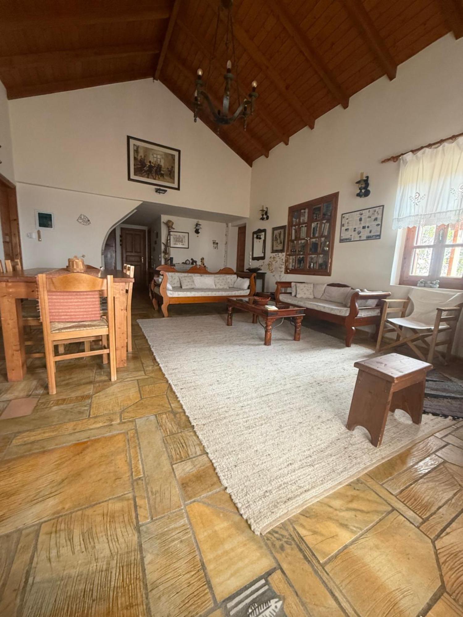 Arcadianis Lakeview Villa At Psari Arkadias Psarion Exterior photo